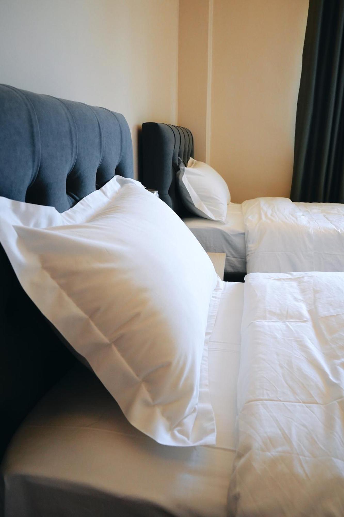 Ufo Rooms City Center تيرانا المظهر الخارجي الصورة
